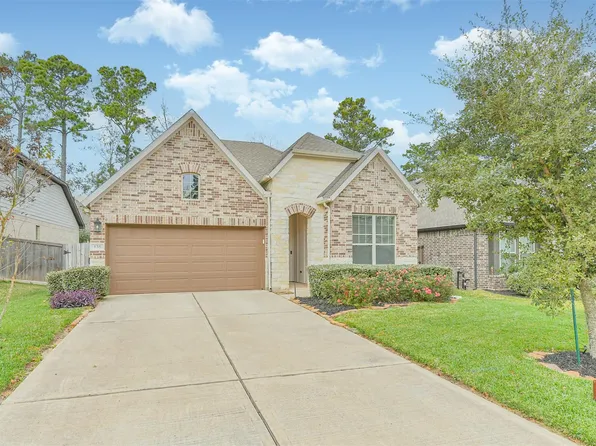 135 Winged Elm Ct, Willis, TX 77318