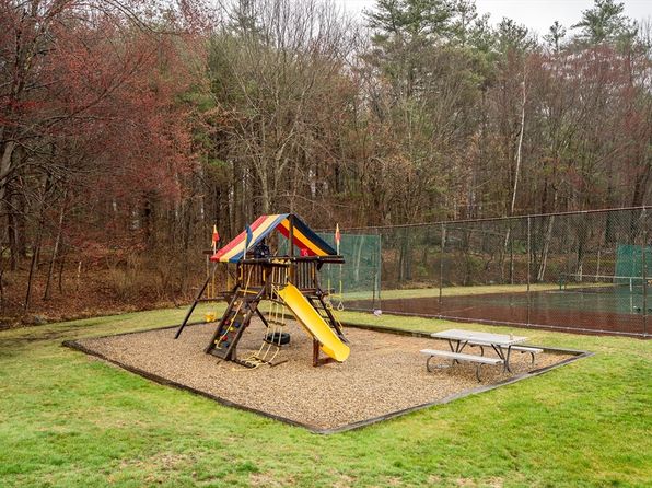 403 Great Rd APT 1, Acton, MA 01720