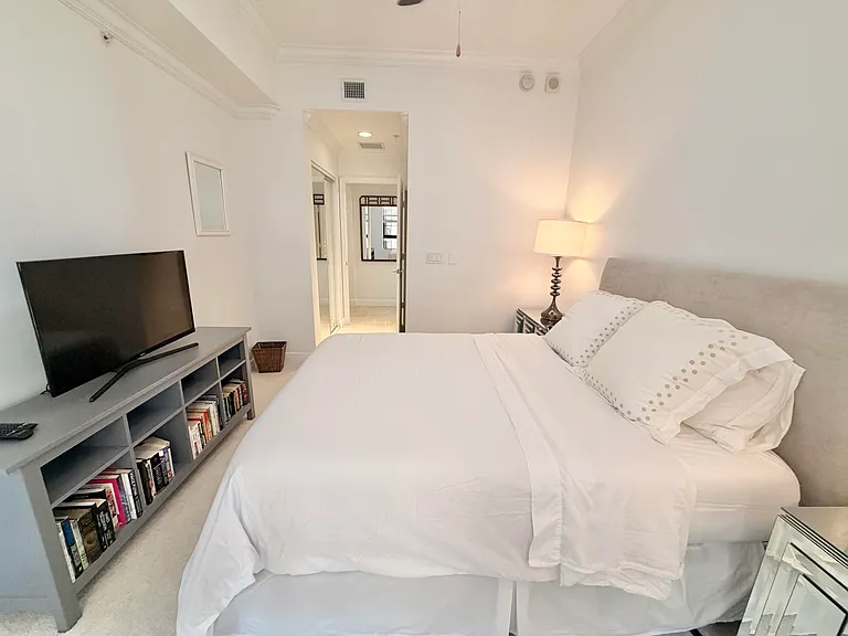 701 S Olive Ave #1413 — Photo 37