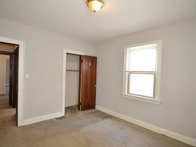 6619 Bantry Ave — Photo 10