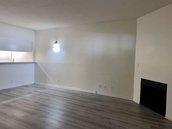 4th image of 2723 Abbot Kinney Blvd #L112