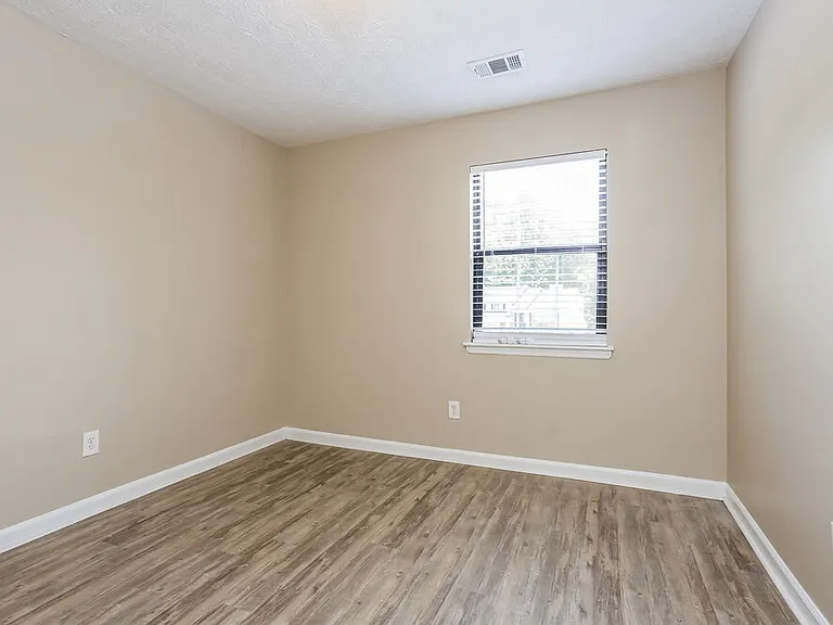900 Turtle Bend Ln — Photo 17
