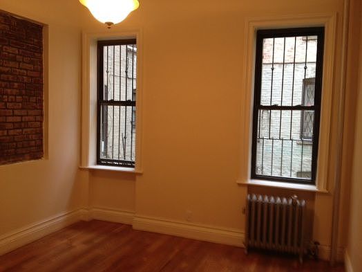 2nd image of 1640 Union St #2