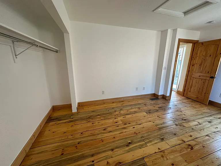 Bedroom #1