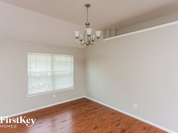 4th image of 1509 Mount Zion Dr