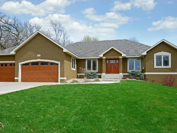 1861 Preserve Ct, Shakopee, MN 55379