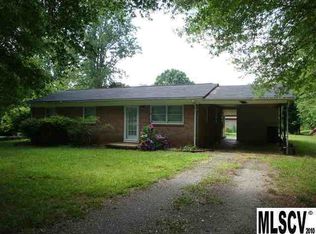 805 3rd Street Pl SW, Conover, NC 28613