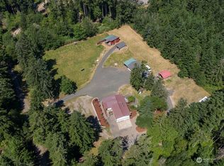 3063 SE Chickory Ln, Olalla, WA 98359