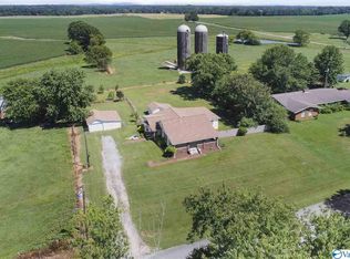 20124 Holt Rd, Athens, AL 35613