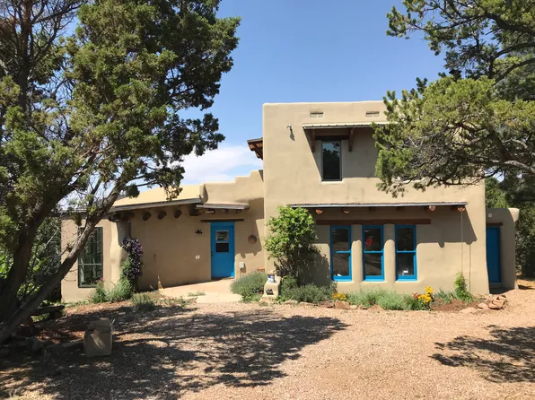 97 Quartz Trl #B, Santa Fe, NM 87505