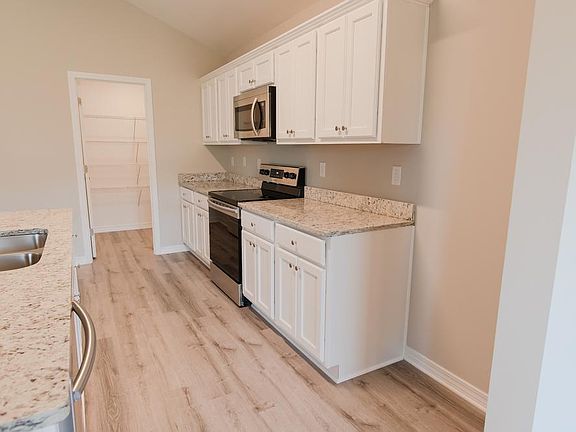 5th image of 3086 Gallica Ln