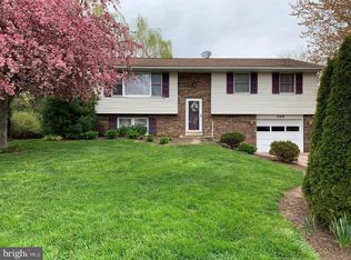 369 Hollyhock Cir, Mountville, PA 17554