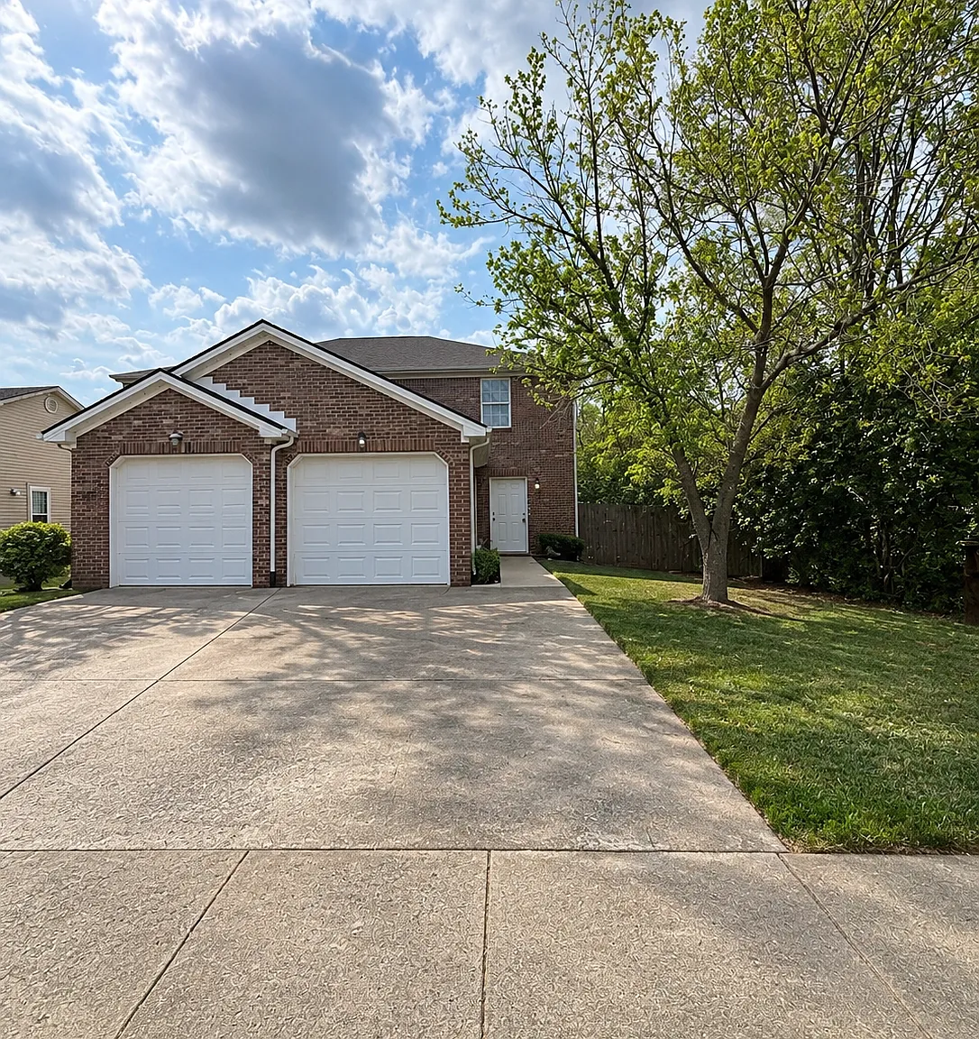 3 bed, 2.5 bath, 1400 sqft, $1,450 — Photo 1