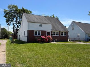 2608 Wood Rd, Secane, PA 19018