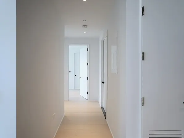 130 William Street image 6 of 18