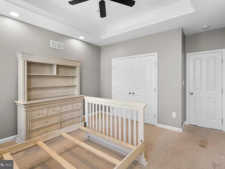 300 S Robinson St — Photo 29