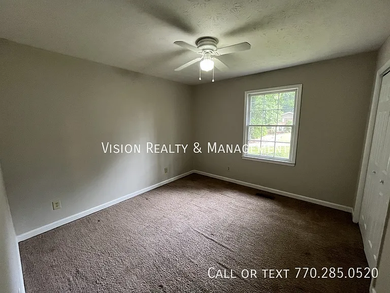 55 S Greenwood Dr — Photo 12