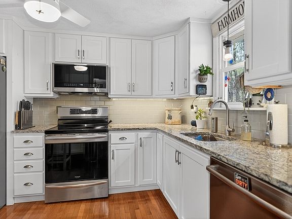 5th image of 84 Ridge Rd