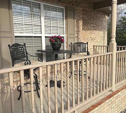 4th image of 400 Indian Hills Rd