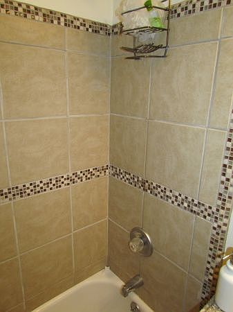 2nd image of 2054 Maple Ave