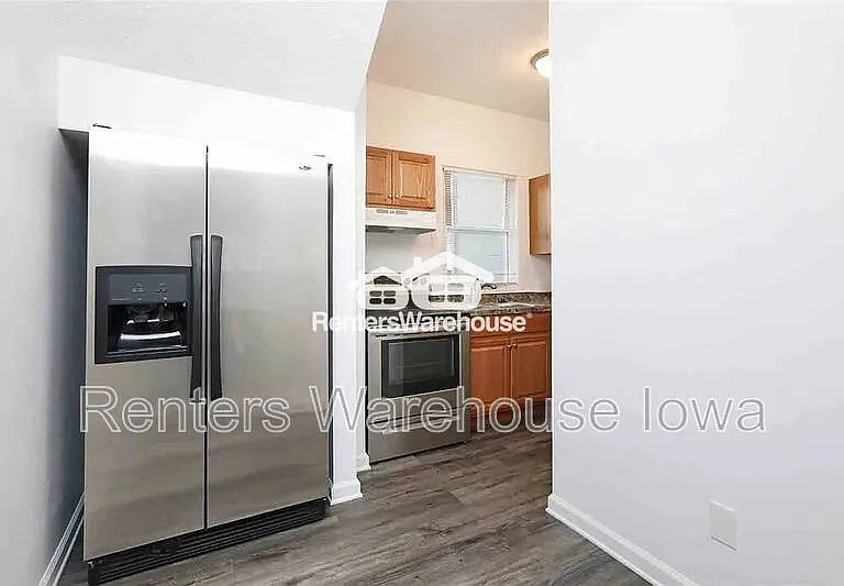 1123 24th St #1 — Photo 10