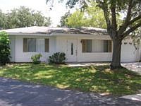 1st image of 8121 Pickwick Rd