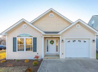 201 Evershire St, Waynesboro, VA 22980