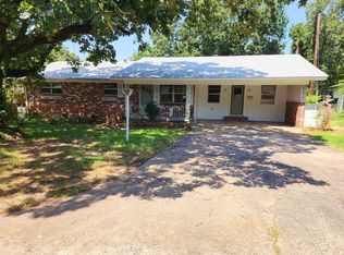 5 Cliffwood Cir, N Little Rock, AR 72118