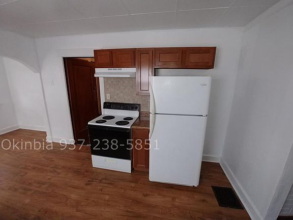 2nd image of 305 Fernwood Ave