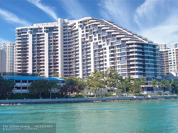 2nd image of 520 Brickell Key Dr #1200