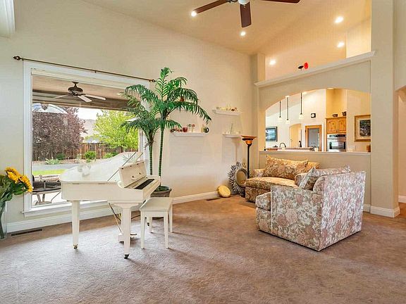 4th image of 1166 San Marcos Cir