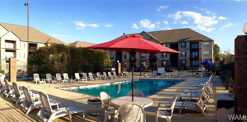 1st image of 2301 Veterans Memorial Pkwy #203