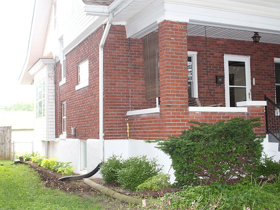 3rd image of 1901 Alfresco Pl
