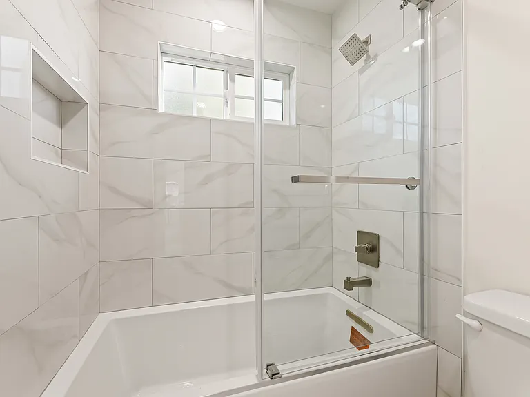 9716 Felton Ave — Photo 18