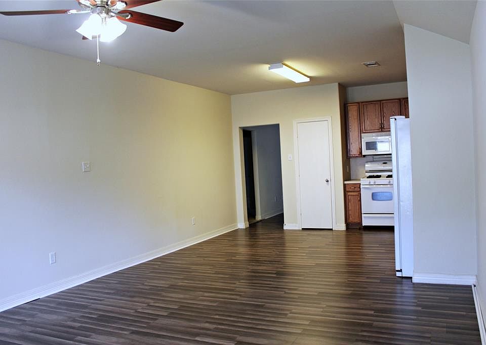 1st image of 24302 Hard Wood Dr
