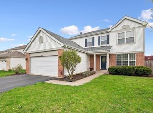 432 Butterfly Rd, Bolingbrook, IL 60490