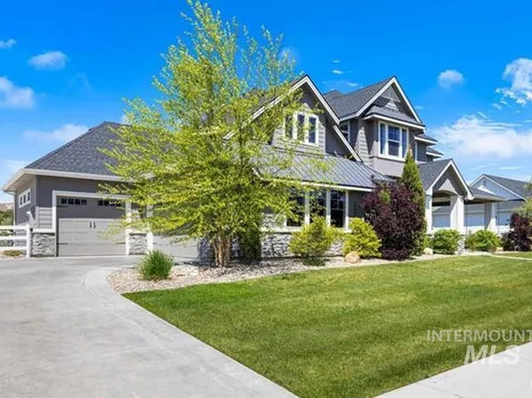 8490 W Mirror Pond Dr, Boise, ID 83714