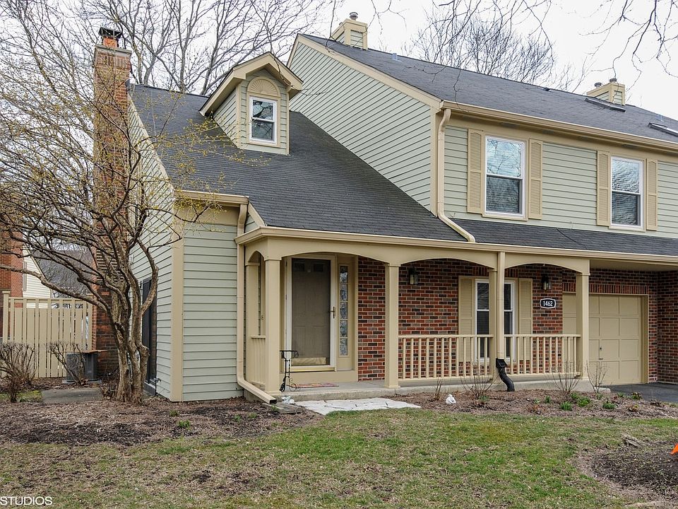 Welcome to your new home at 1462 Queensgreen!