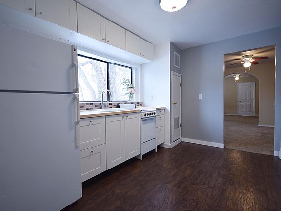 4th image of 853 S 400 E APT 5