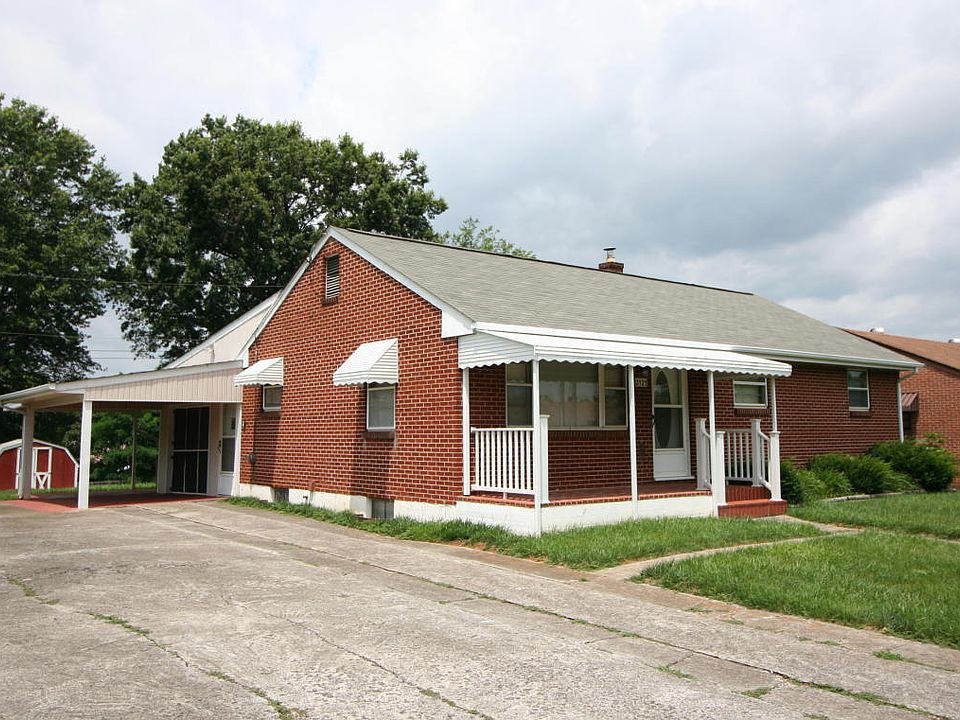 1st image of 2121 Bruce Ave