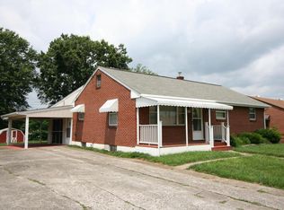 2121 Bruce Ave, Salem, VA 24153