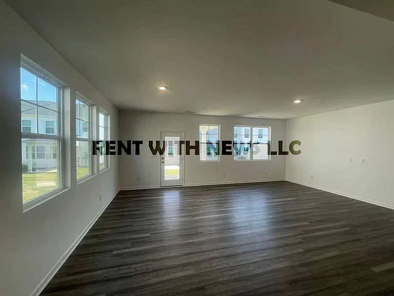 225 Lily Patch Ln — Photo 6