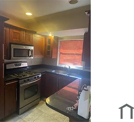 231 NW 4th St — Photo 3