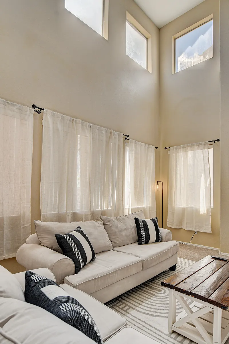 Building Photo - 5782 Native Dancer Way