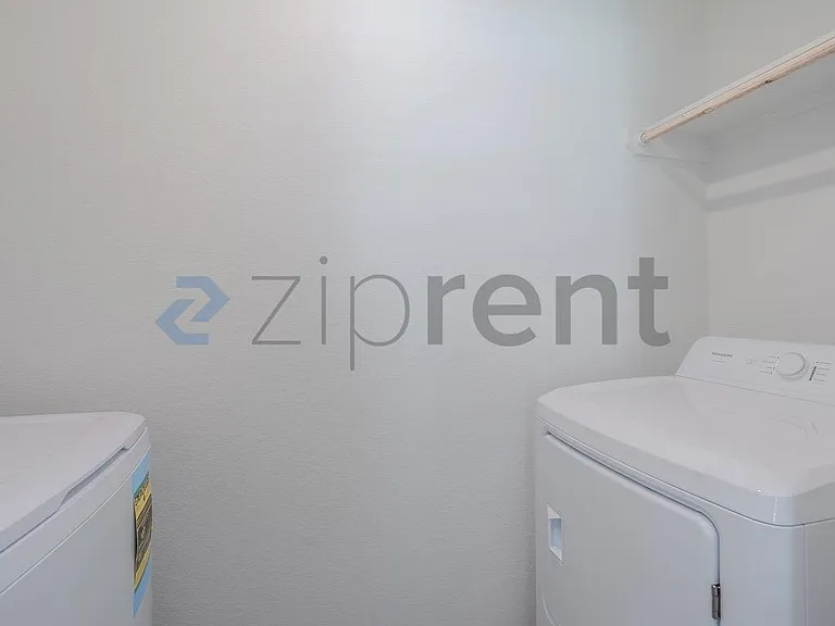 31416 Pratola Serra Cir — Photo 25