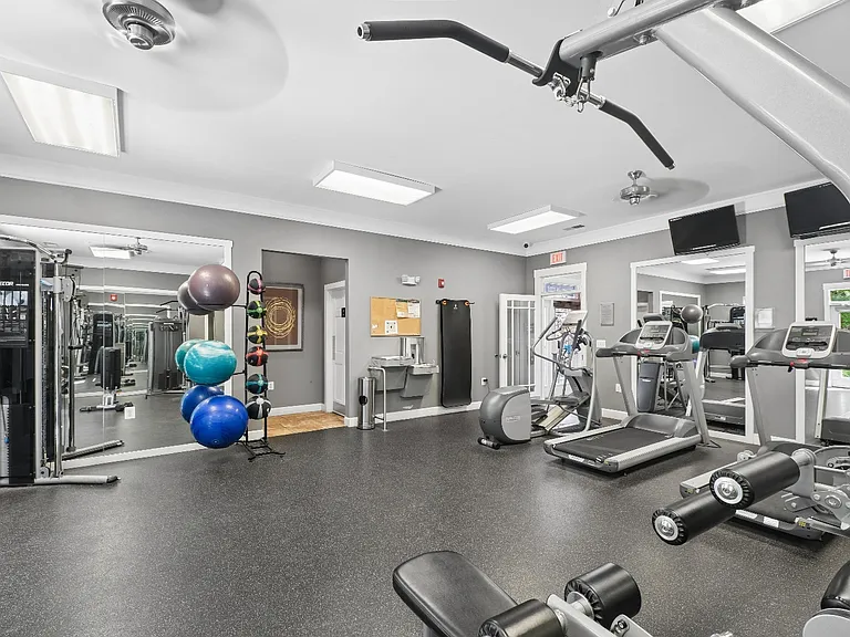 Chesapeake Ridge — Photo 18
