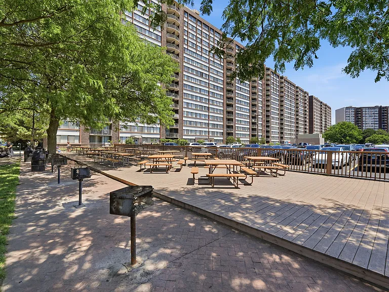 The Pavilion Apartments — Photo 16
