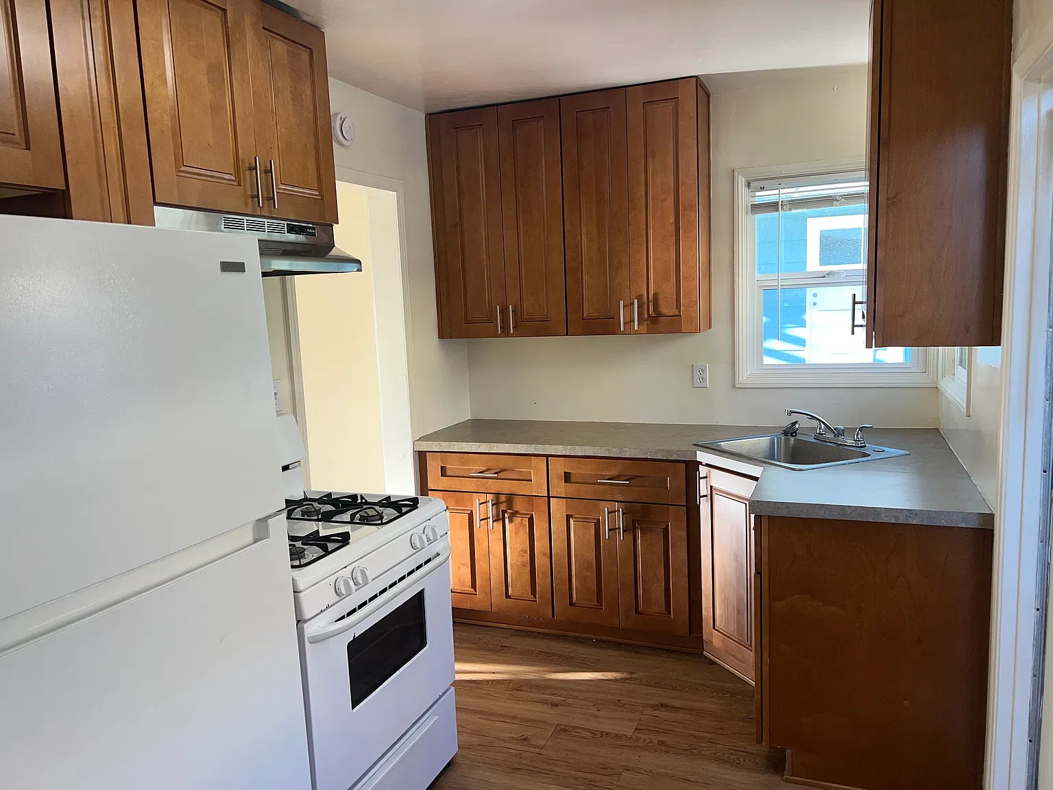 1 bed, $2,500 — Photo 4