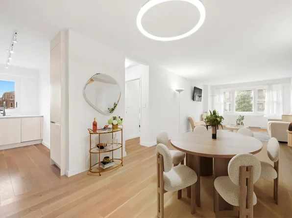 520 East 76th Street image 1 of 9