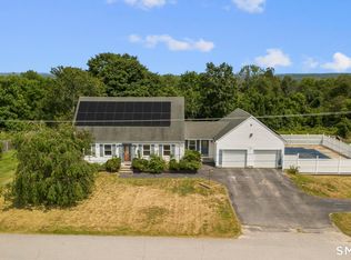 55 Glebas Road, Plainfield, CT 06374
